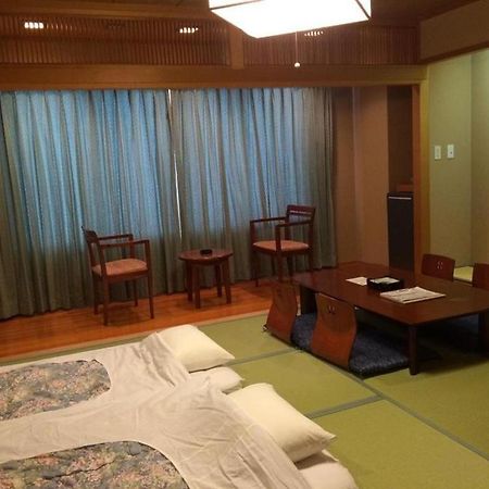 Mutsu Park Hotel Exterior photo